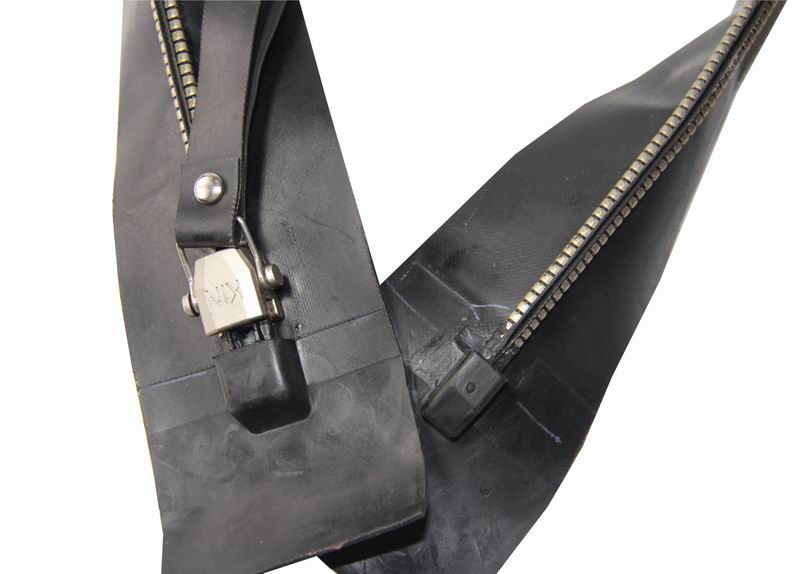 8 TZ CR airtight zipper